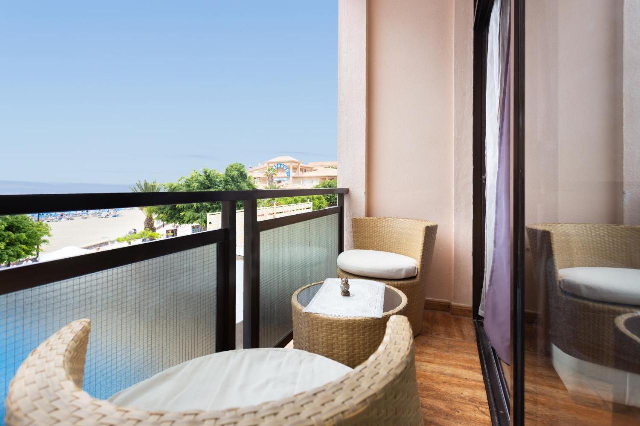 Apartamento En Primera Linea De Playa Con Aire Acondicionado أرونا المظهر الخارجي الصورة